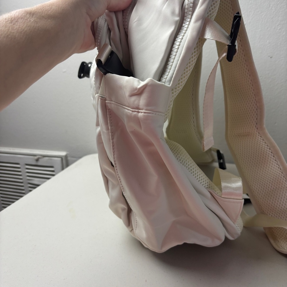 Unisex cream backpack, NWT, shoe pocket, travel, gym, laptop pocket, school - Picture 7 of 10